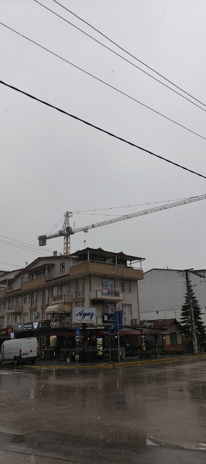 Kar görünce çığlık atıp zıplar mısınız?