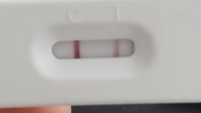 Testim böyle silik çizgi çıktı, pozitif mi?