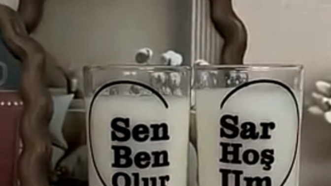 Onunla ne içerdiniz (ama bu bardaklarda )?
