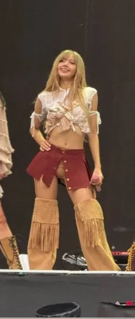 Blackpink Lisa neden bu kadar özel, gerçekten seçilmiş kişi mi 🧐?