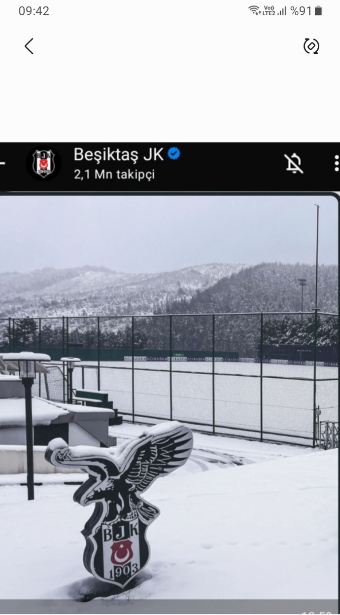 Günaydın ❤ ah be İstanbul aşk şehir kar şehri 🖤