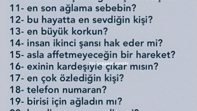 Herkes sordu bende soracağım. Bana bir soru sorsan hangi numarayı seçip ne sorardın 😂?