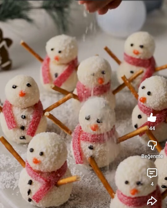 Kardan adam ⛄ tatlısı yapsam yer miydin?