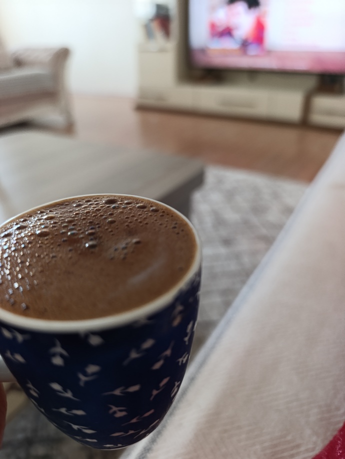 ☕😞❤️