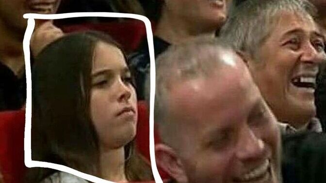 Fazla sosyalleşince gelen hüzün hissi neden oluyor? Sosyalleşmek size dokunuyor mu? Yalnız mıyım bu konuda?