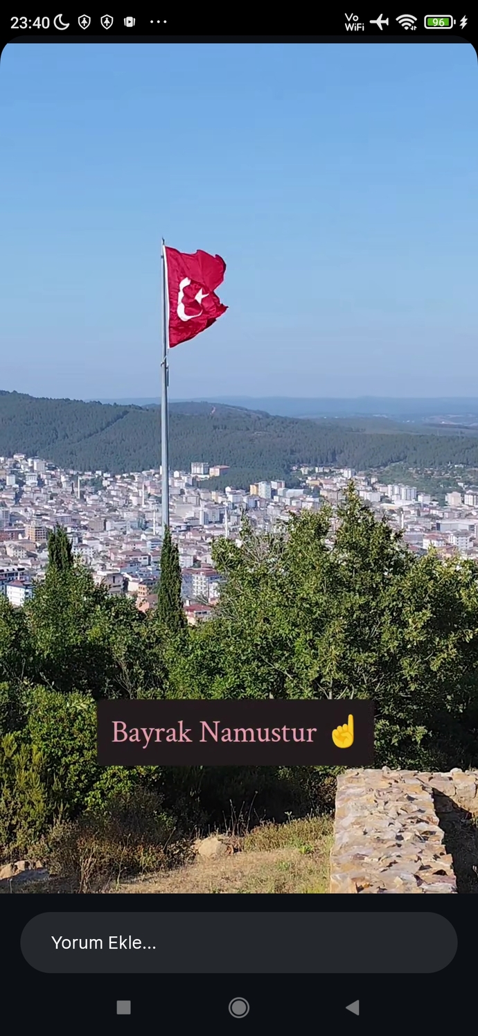 Bugün bayrağımıza yapılan hain alçak saldırı hakkında ne düşünüyorsunuz sonrada ırkçisiniz diye zırvaliyorlar?