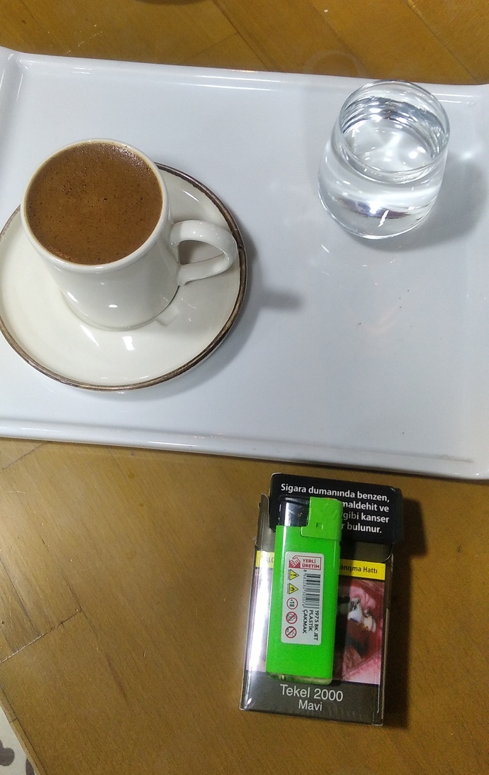 Uzun uzun anlatmayı mı seversin yoksa uzun uzun susmayı mı tercih edersin?