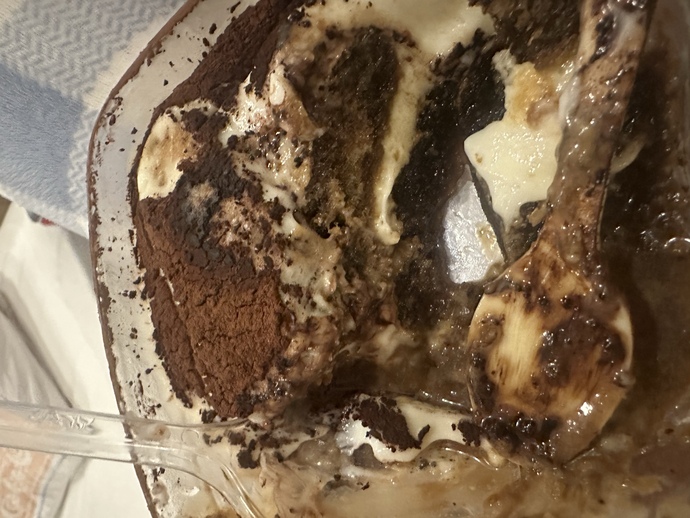 Tiramusu mu ıslak kek mi sizce daha güzel?