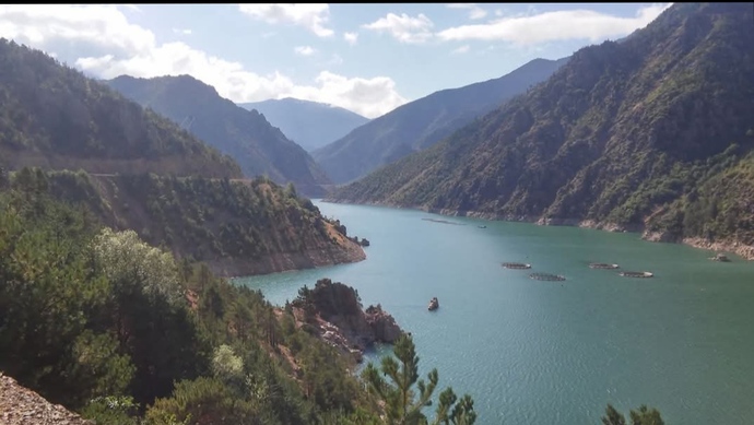 Evlendiginiz adam böyle bir yerde balayı yapalım dese hoşunuza gider miydi?