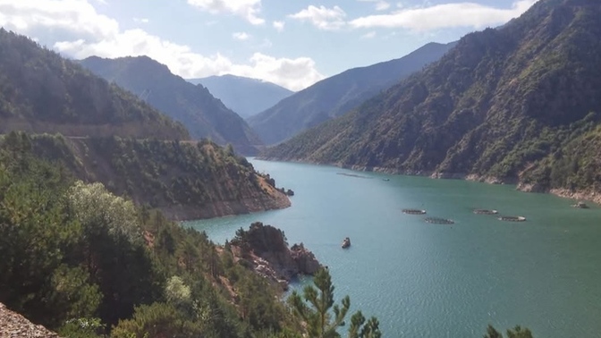 Evlendiginiz adam böyle bir yerde balayı yapalım dese hoşunuza gider miydi?
