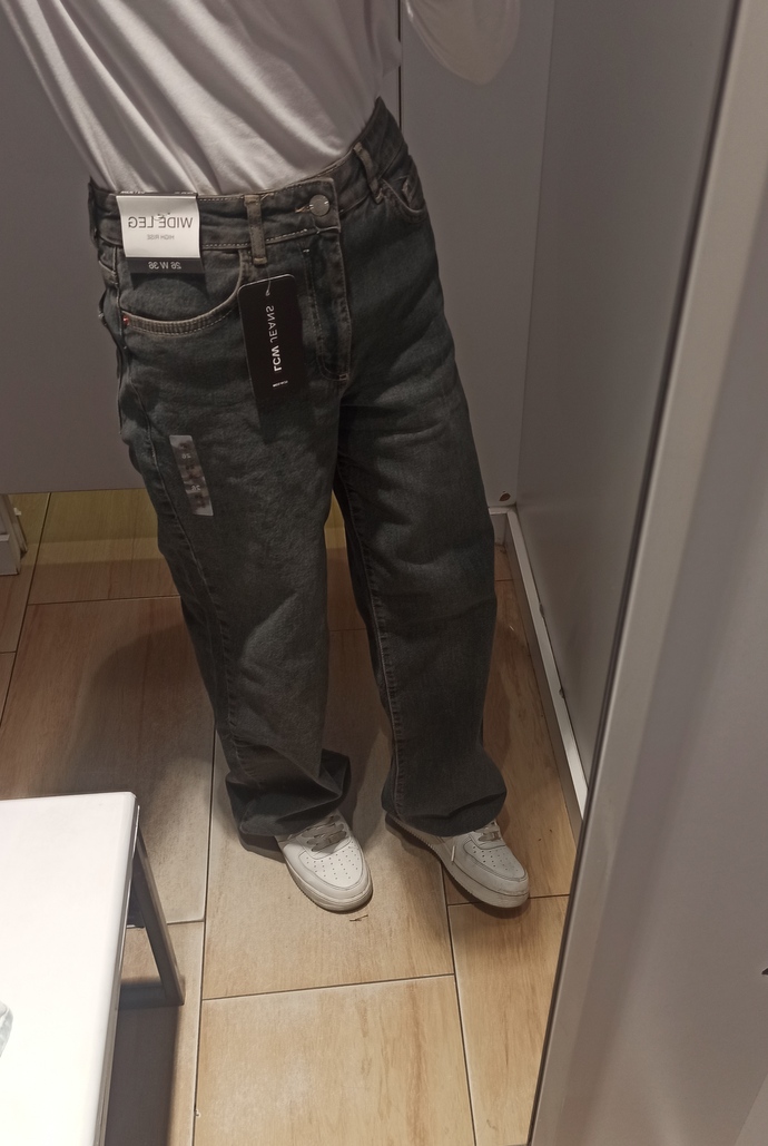 Pantolonum nasıl güzel mi?