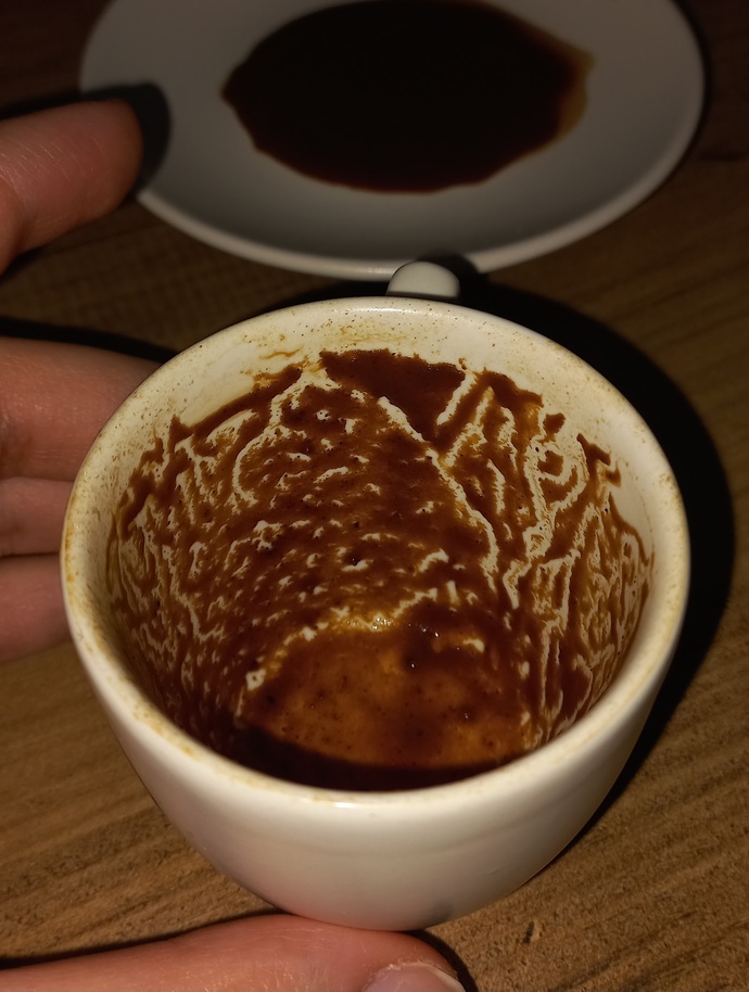 Kahve falima bakmak ister misiniz?
