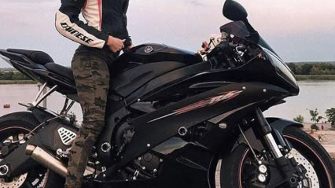 Motor sürmeyi mi daha çok seversin yoksa arkasına binmeyi mi tercih edersin?