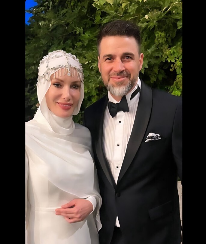 En çok bu çiftin kısmetine imreniyorum. Çok farklı hayat yaşıyorlarken allah onların yollarını kesiştirdi?