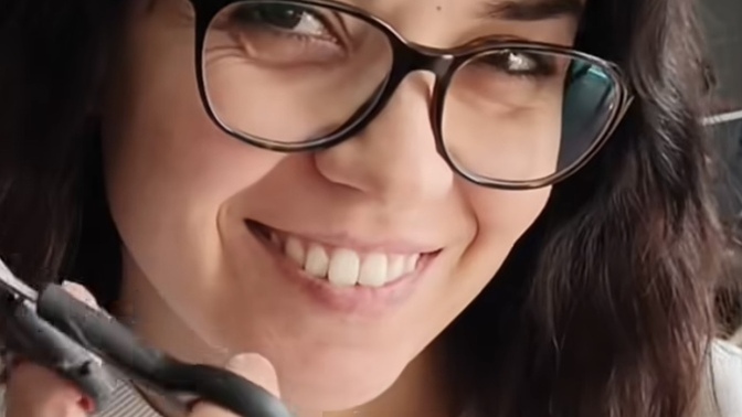 Güzel miyim yoksa kendimi mi fazla beğeniyorum sizce 🧐?