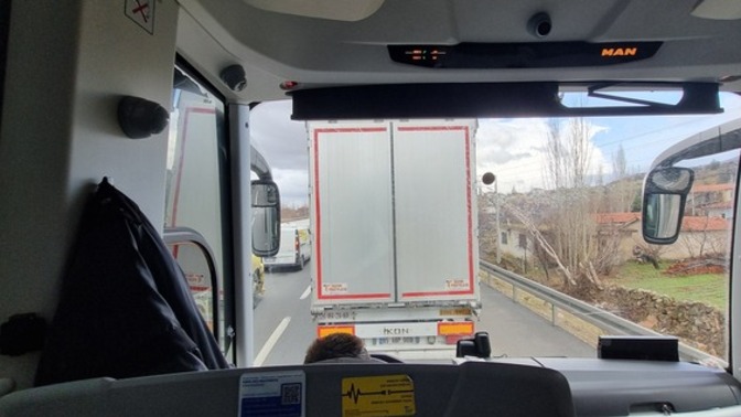 Trafikte kaza yüzünden yaşanan uzun gecikmelerde nasıl tepki verirsiniz?