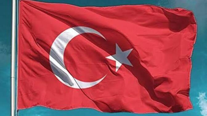 Bence Dünyadaki En Güzel Bayrak Türk Bayrağıdır?