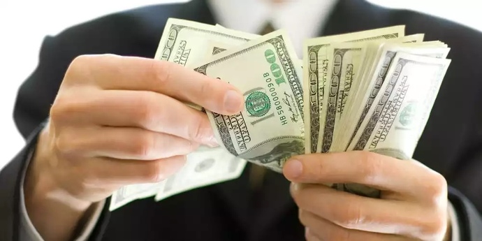 Evlilikte para yönetimi nasıl olmalı sence? Ortak hesap mı, ayrı mı?