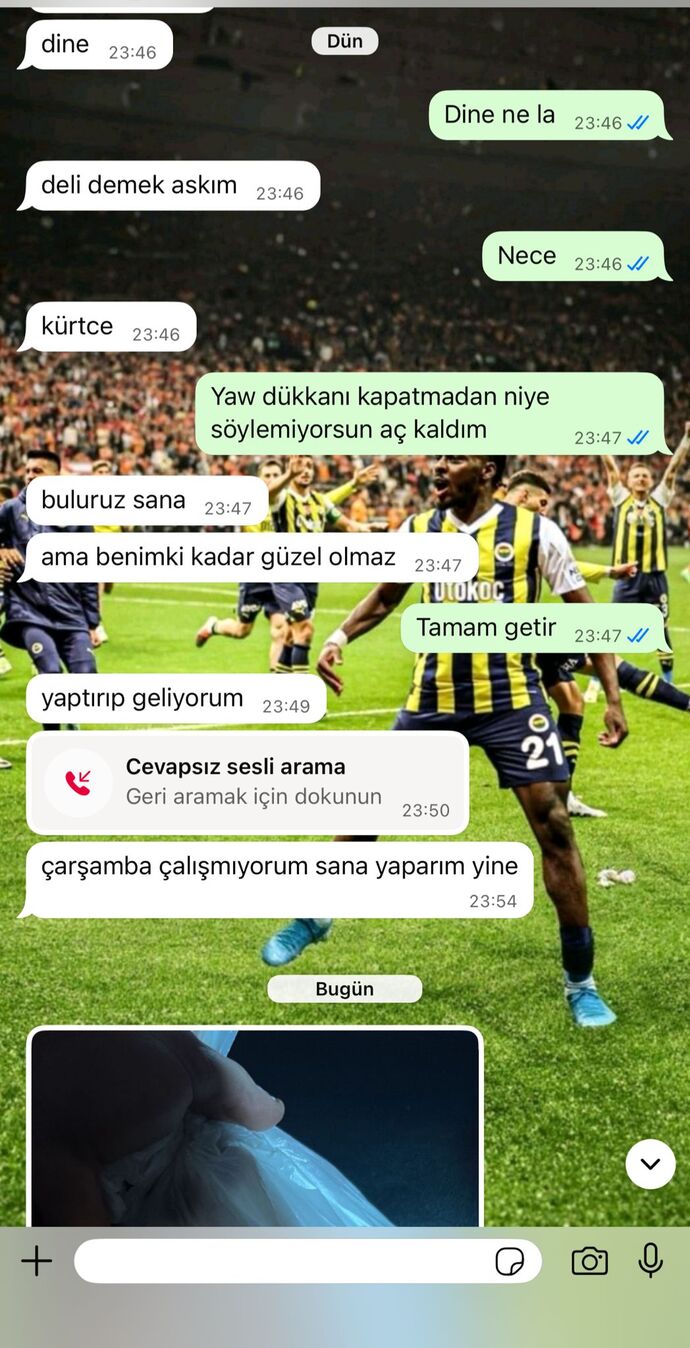 Bu çocuk gerçekten beni seviyor mu yoksa sadece hoşlanıyor mu sizce?