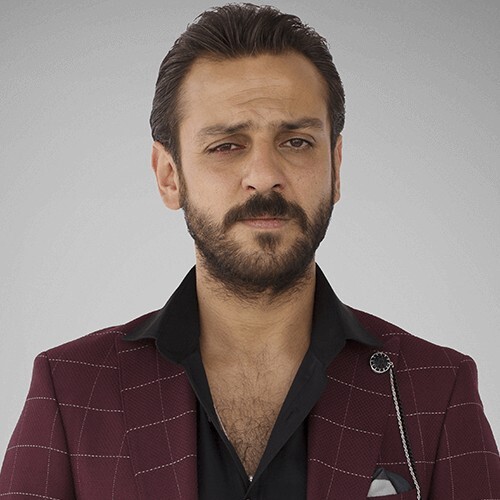 Allahım neler yaratıyosun mübarek sizin beğendiğiniz yakışıklı veya güzel bulduğunuz oyuncular var mı🤭?