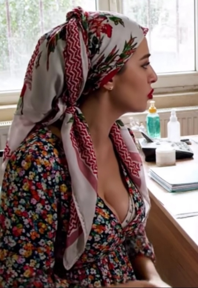 Sevdiğinizin bebek taklidi yaparak şımarıkça konuşması hoşunuza mı gider yoksa itici mi gelir?