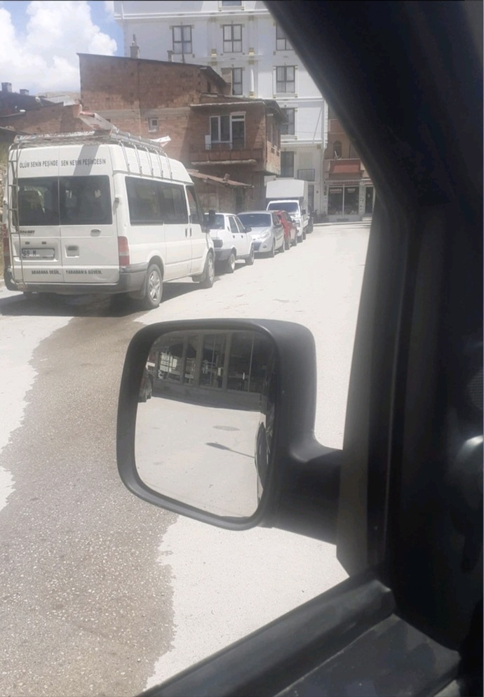 Bir kamyon arkası yazı bırakalım mı?