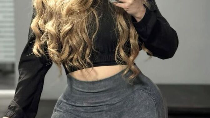 Gerçekten sadece böyle fiziği olan kızlara mı tayt yakışır sizce?