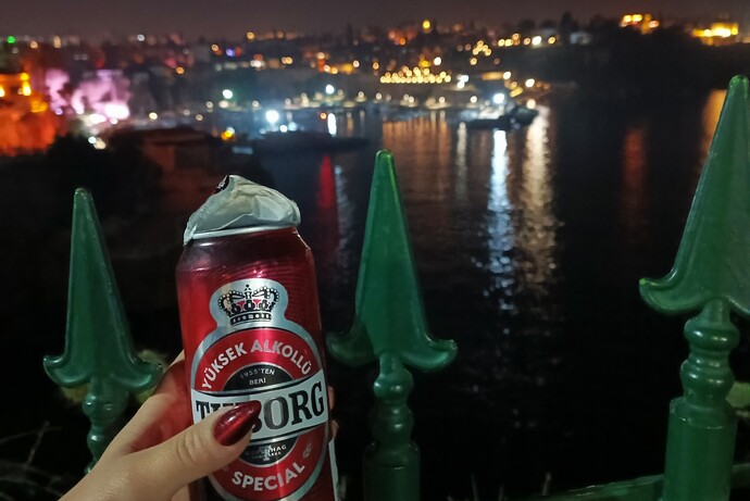 Sürekli bu sefer son diyip yapmaya devam ettiğin o şey ne?