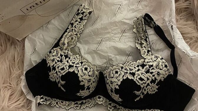 Büyük göğüslü olanlar için Intimissimi bu sütyen modelini almalı mıyız, kullanan var mı?