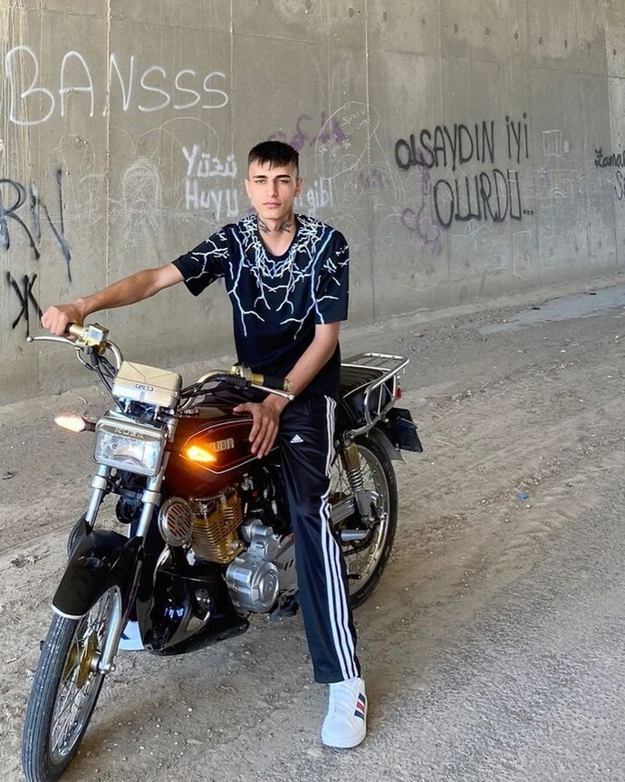 Beni görsen bile yükselirsin diyen eleman ne yaşıyor?