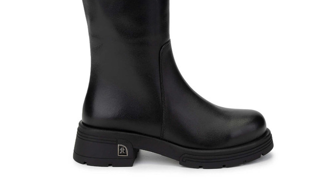 Bacağı ince olanlar için 33 cm çaplı çizme çok bol durur mu, kullanan var mı 🤔?