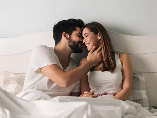Evli olup cinselliği çok seyrek yaşıyorsan boşanmak mantıklı mı?