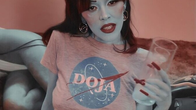 Doja cat hakkında ne düşünüyorsunuz?