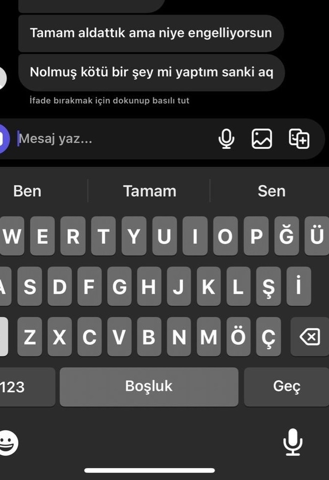 Eski sevgilimin dün gece engelledim ikinci hesabını baska hesaptan yazdı sevgilisi olmasına rağmen amacı nedir çıldırıcam?