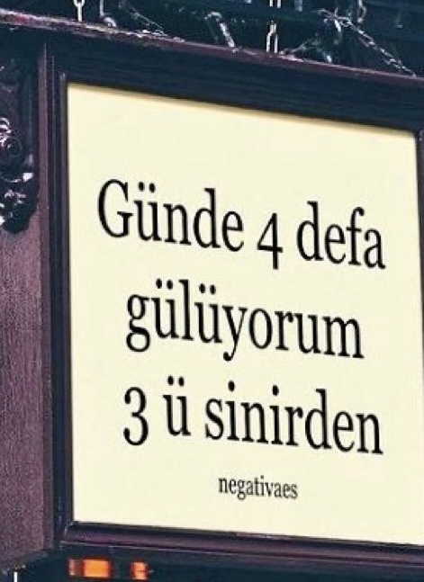 Seni sinirlendirmek mi kolay, güldürmek mi?