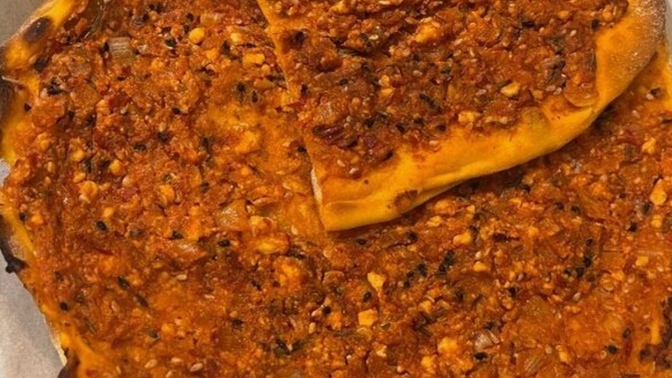 Biberli ekmek sevenler burada mı, sizce en iyi biberli ekmek nasıl olmalı 😎?