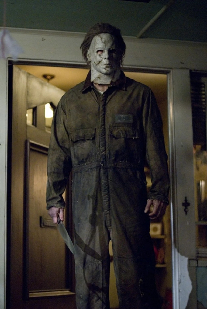 Önünde 3 yol var. Freddy Krueger, Jason, ya da Michael Myers ile karşılaşabilme ihtimalinin olduğu. Hangi yoldan yürümek isterdin?