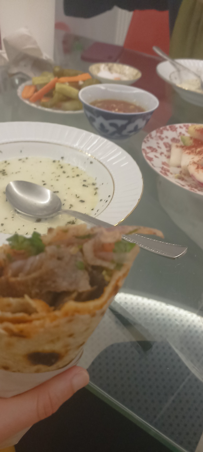 Aksam yemeginde neler yediniz, menunuzde bugün neler vardi 🍽️?
