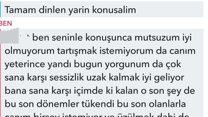 Eski sevgilim ağır laflarıma rağmen son mesaja cevap vermedi, sizce bu normal mi?