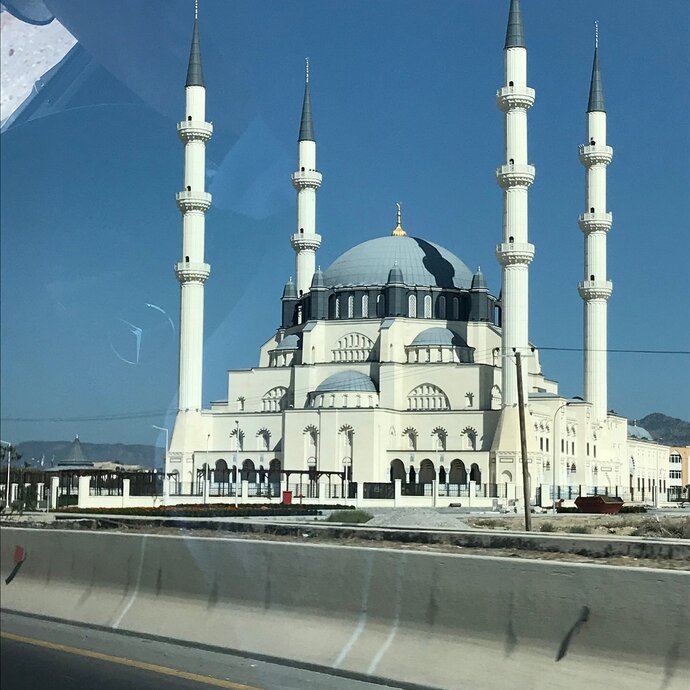 45 milyon TL ile KKTCde Hala Sultan Camisi yerine işsiz öğretmen atansa daha mantıklı olmaz mıydı?
