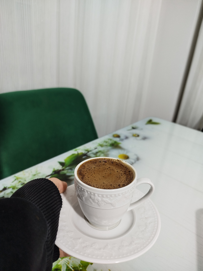 Kahvesiz yapamayanlardan mısınız siz de, her gün kahve içmeden duramıyor musunuz?
