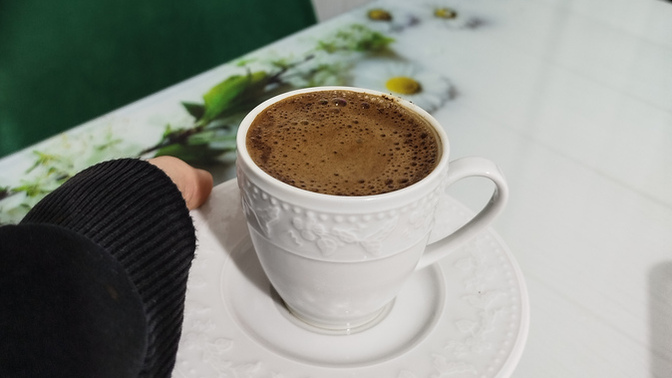Kahvesiz yapamayanlardan mısınız siz de, her gün kahve içmeden duramıyor musunuz?