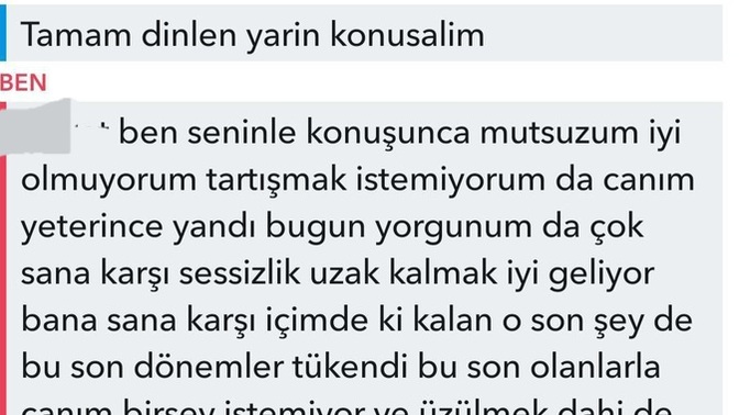 Eski sevgilim 6 yıl sonra yazdı ama son mesajıma cevap vermedi, sizce tekrar yazar mı?