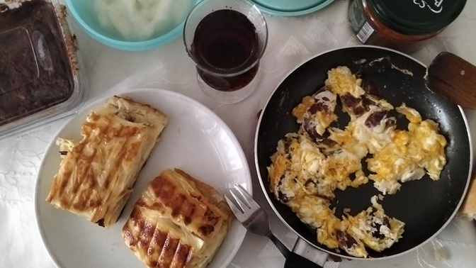 Tek kişilik kahvaltım nasıl?