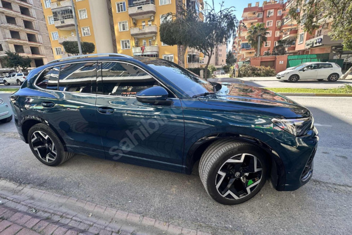 Öyle birini istiyorum Şu an  ki sevgilimde var ama kullanmıyor ayrılcam bu yüzden sıkıldım?