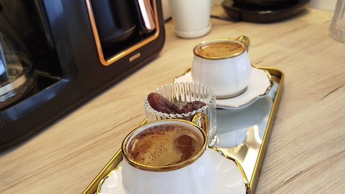 Gece kahvesi içmeden uyuyamayanlar burada mı ☕✨?