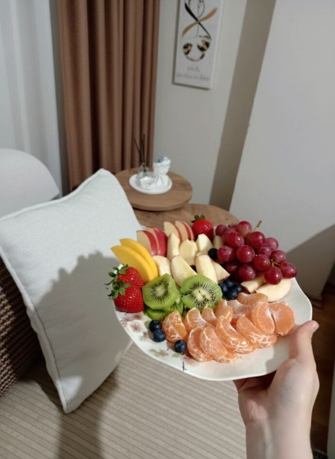 Cildinizin sağlığı için meyve yemeye özen gösteriyor musunuz?