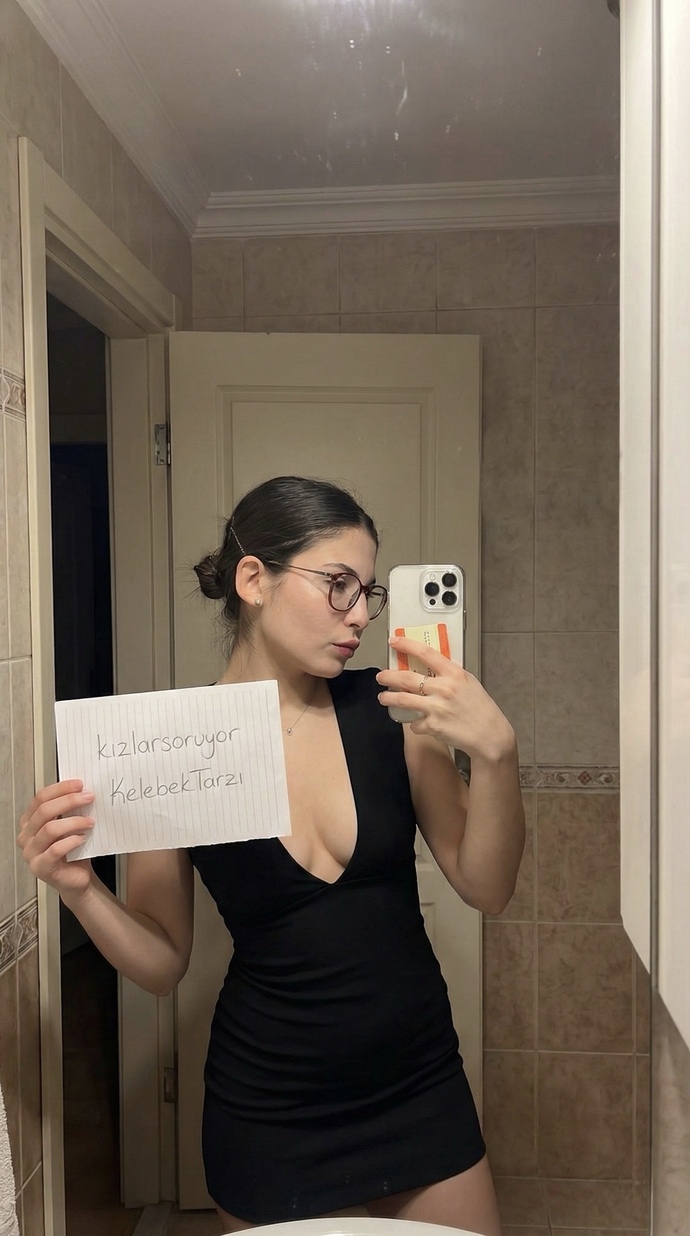 Giyimde en sevdiğin renk nedir?