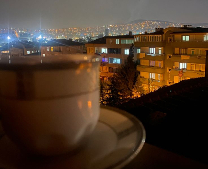 Seninle kahve içer miyiz söyleyim mi?