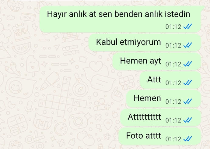 Çocuğa bunları yaptım diye beni engelledi haklı miiii?